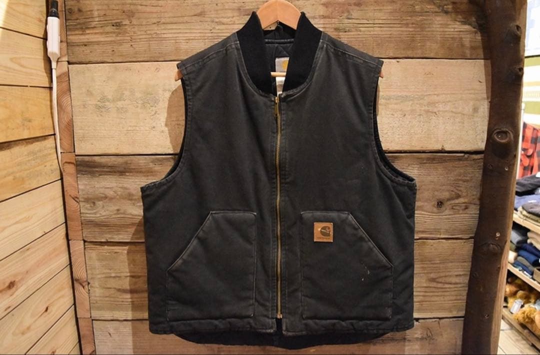 CARHARTT カーハート ダックベスト BLK ブラック XL 中古・古着通販】CarHartt (カーハート) ダックベスト ブラック サイズ