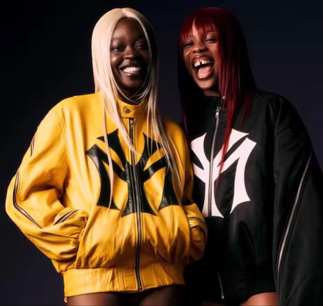 MOWALOLA MY CITY BOMBER MA-1フライトジャケット - メルカリ