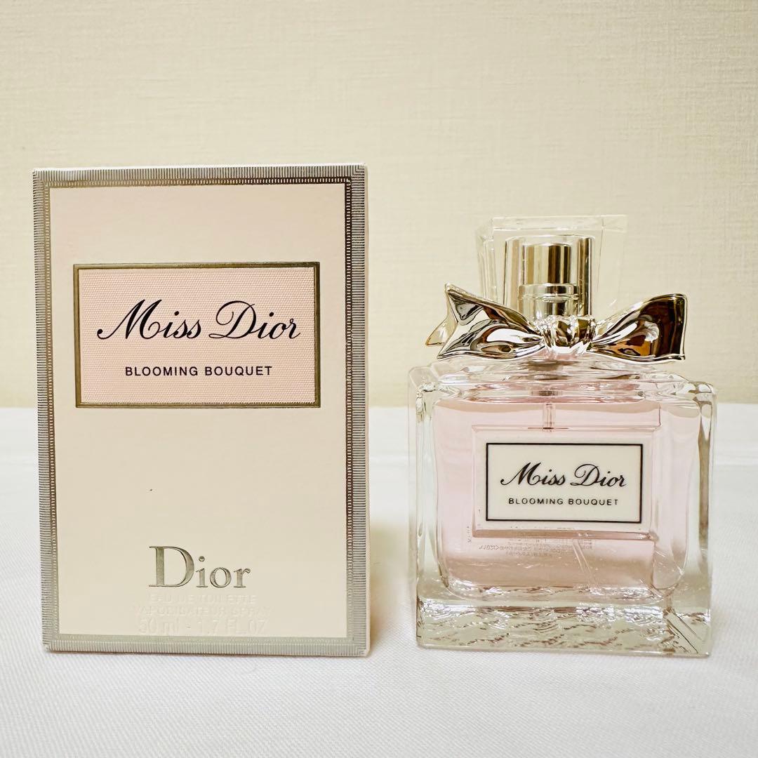 新品　Dior ミスディオール ブルーミングブーケ　オードトワレ　50ml ミス ディオール ブルーミング ブーケ オードトワレをレビュー