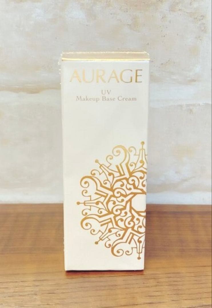 新品未開封ナチュラリープラス オラージュUVメイクアップベース