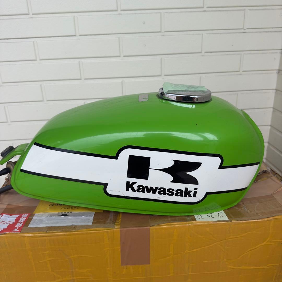 250TR 純正タンク - メルカリ