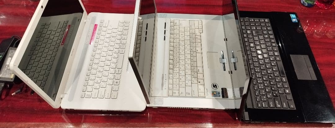 ジャンク》ノートPC 3台まとめ売り 部品取り用 - メルカリ