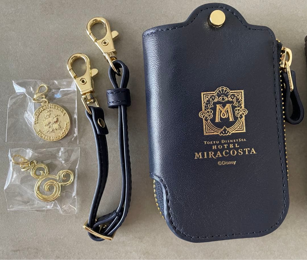ミラコスタ スイート ノベルティ 本革キーケース ディズニーシー