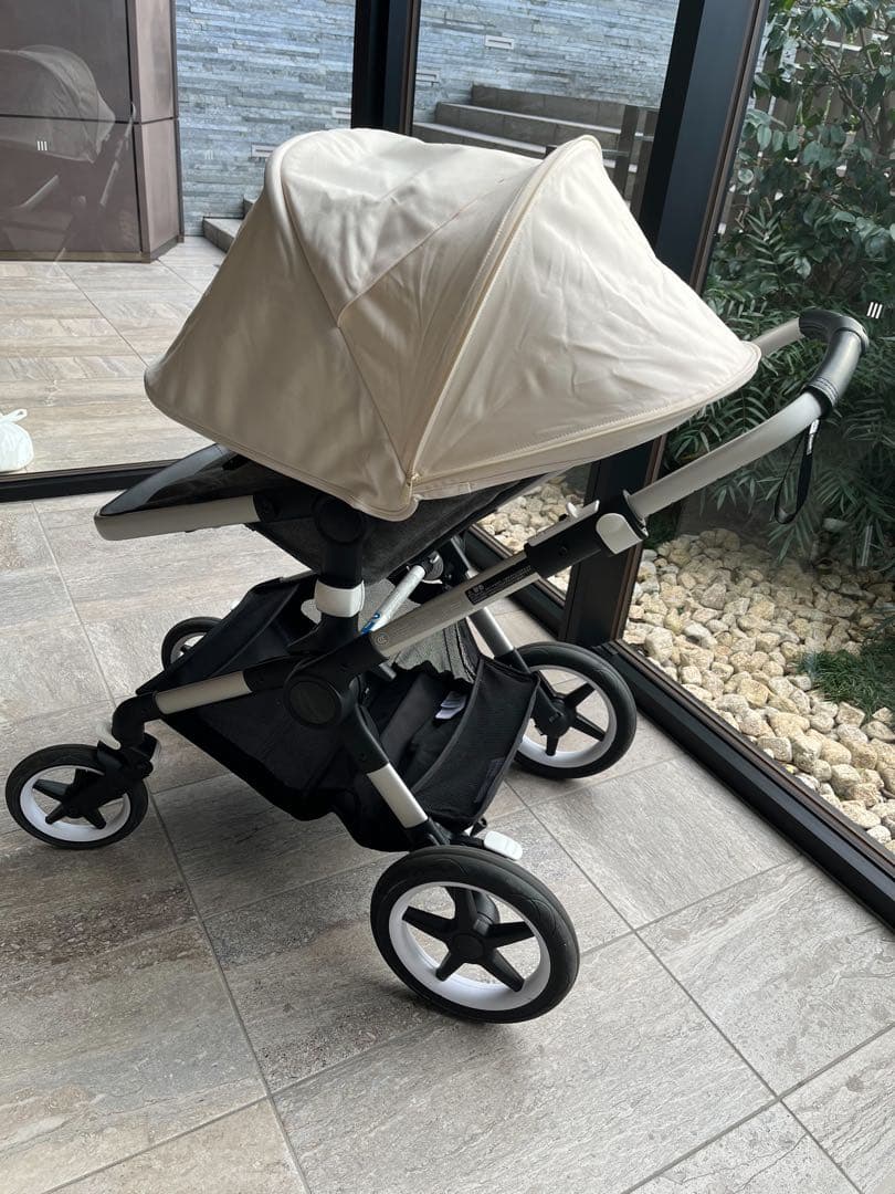 ※HM @断捨離中※(2023年夏購入)バガブー　bugaboo fox2 HM @断捨離中様専用※(2023年夏購入)バガブー bugaboo fox2 - メルカリ