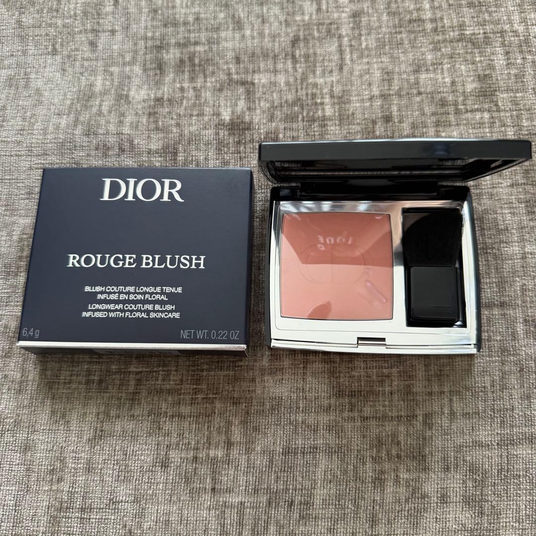 即日発送】 Dior Rouge Blush 732 zozotown限定色 - メルカリ
