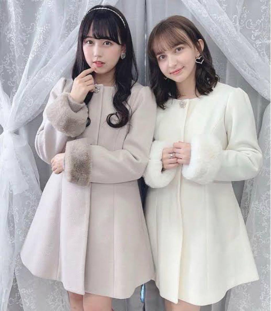 evelyn コート 2022 ピンク オリジナルビジューコート - メルカリ