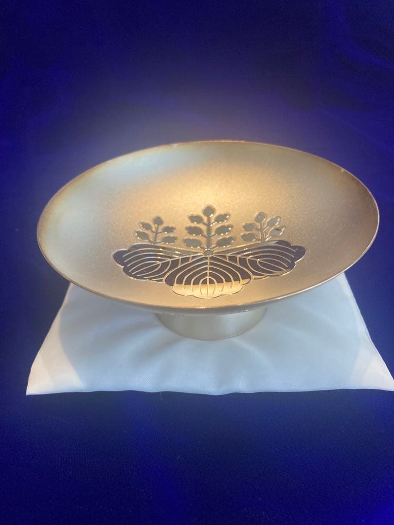 純銀製 銀杯 重さ約140g 内閣総理大臣贈 シルバー 酒器 - メルカリ