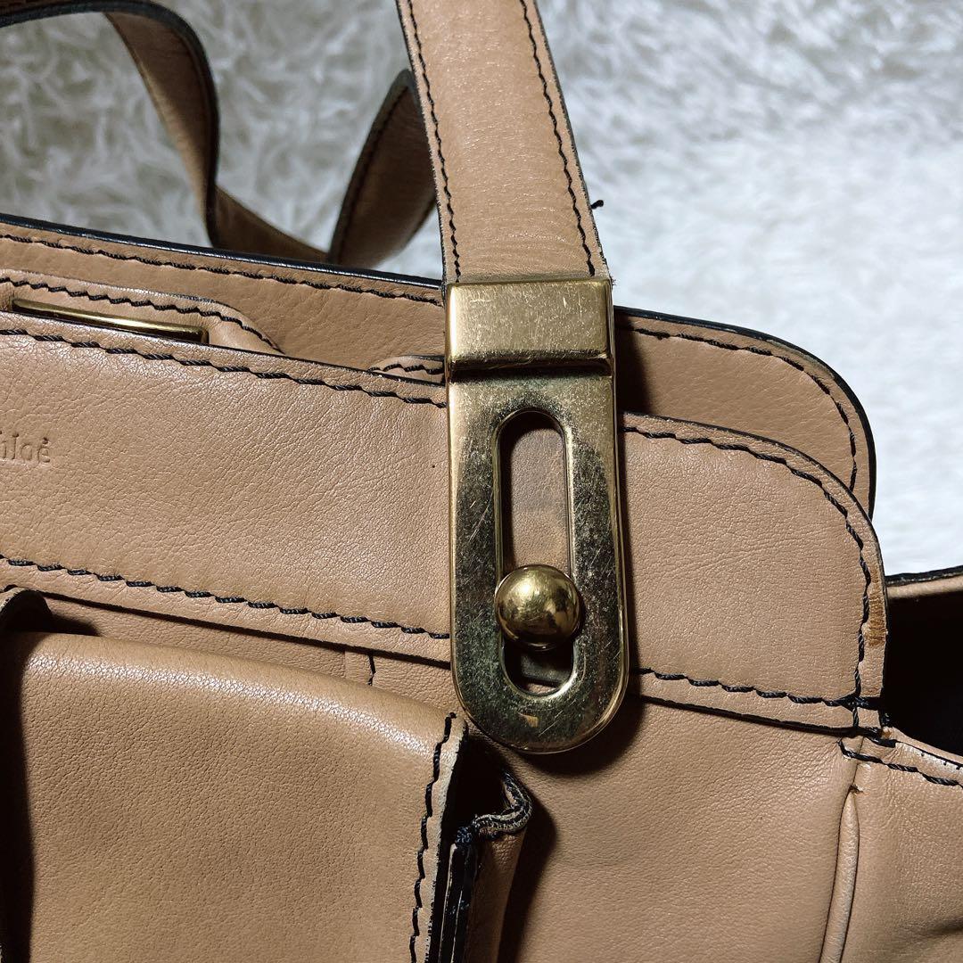 希少⭐️クロエ ハンドバッグ A4サイズ 自立型 肩掛け レザー ロゴ型押