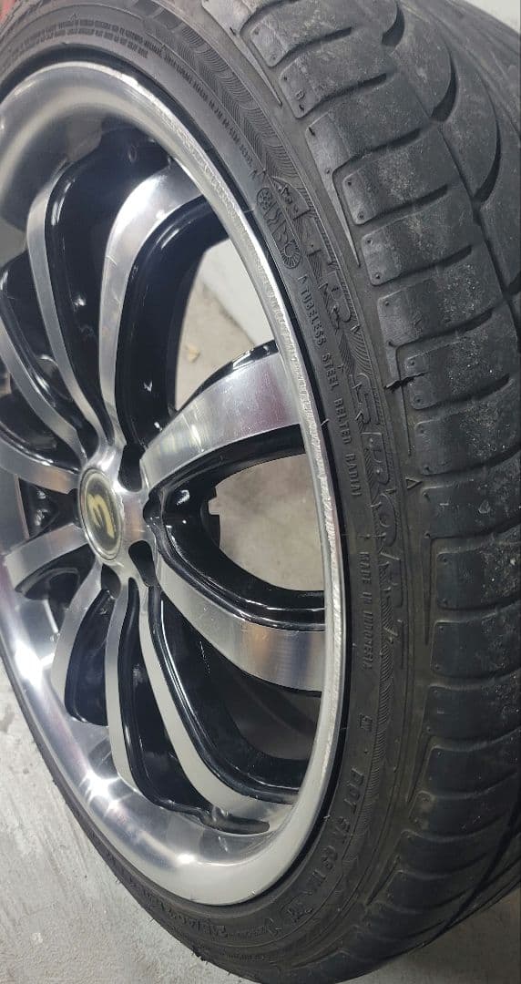 ロクサーニ EXバイロンシュティンガー 18インチ7.5J+48 PCD100 - メルカリ