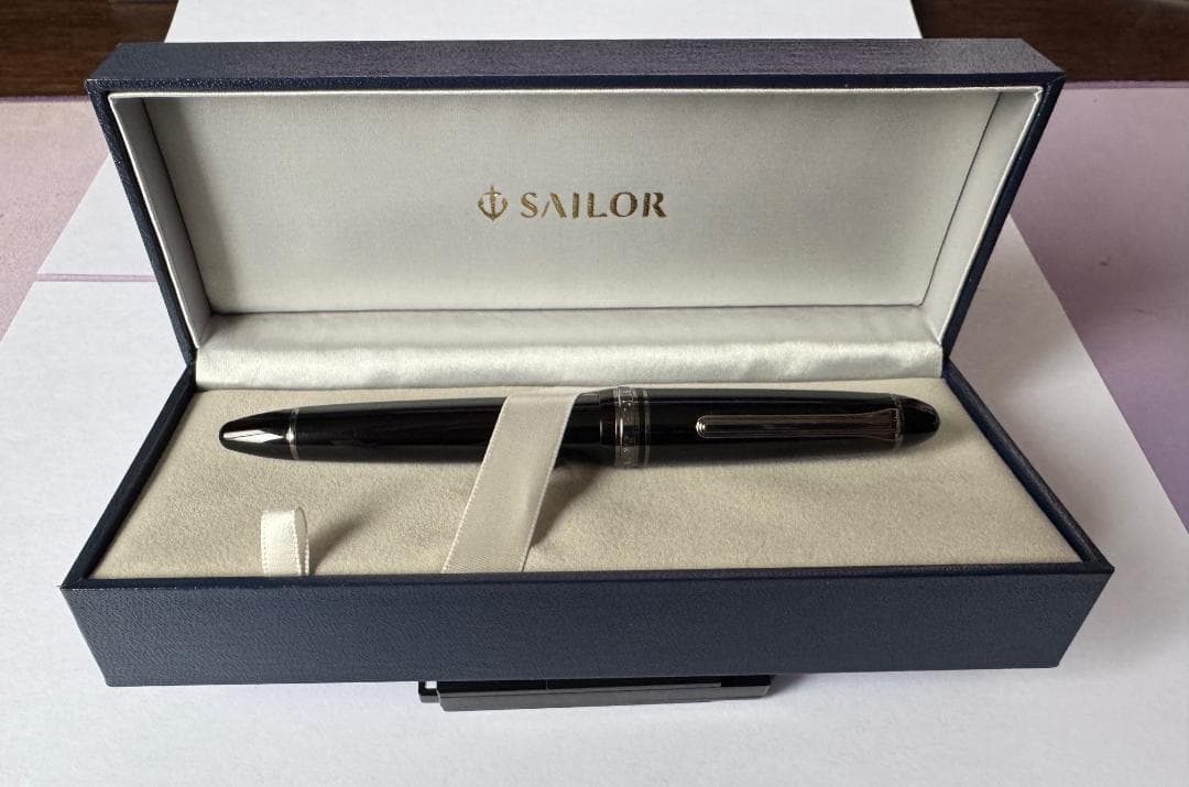 セーラー万年筆 プロフィット ブラックラスター 中字（M) プロフィット ブラックラスター 万年筆 中字(M) ブラック 11-3048-420