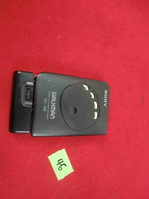 46a：SONY WM-EX909 ソニー カセットウォークマン ジャンク - メルカリ