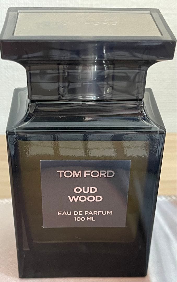 香水(男性用) TOM FORD OUDWOOD Eau de Parfum EDP 100ml Oud Wood Eau de Parfum | TOM FORD BEAUTY