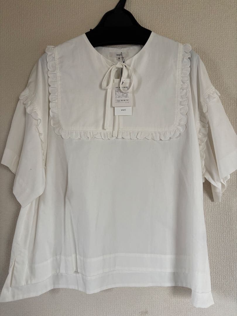 新品　yori ホワイト スカラップカラーブラウス 38 2026年最新】yori ブラウス スカラップの人気アイテム - メルカリ