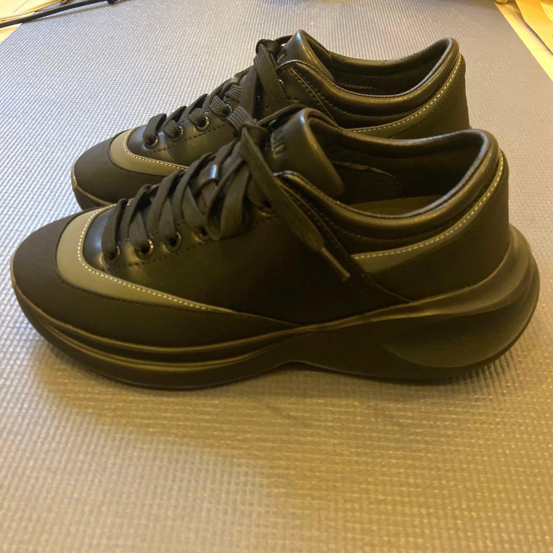 FILLINスニーカー SYPHON | BLACK - メルカリ