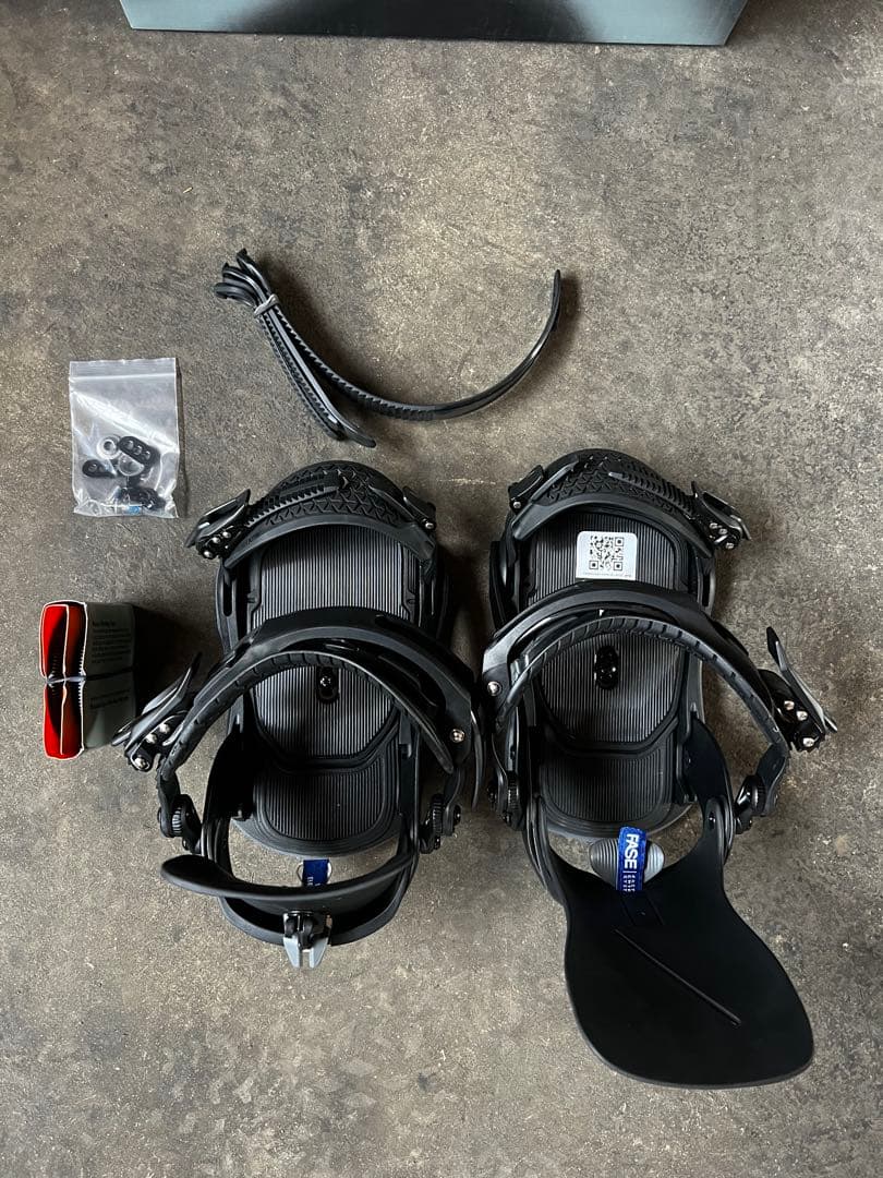 し*う様 ROME Katana AW FASE™ ビンディング S/M ブラッ - メルカリ