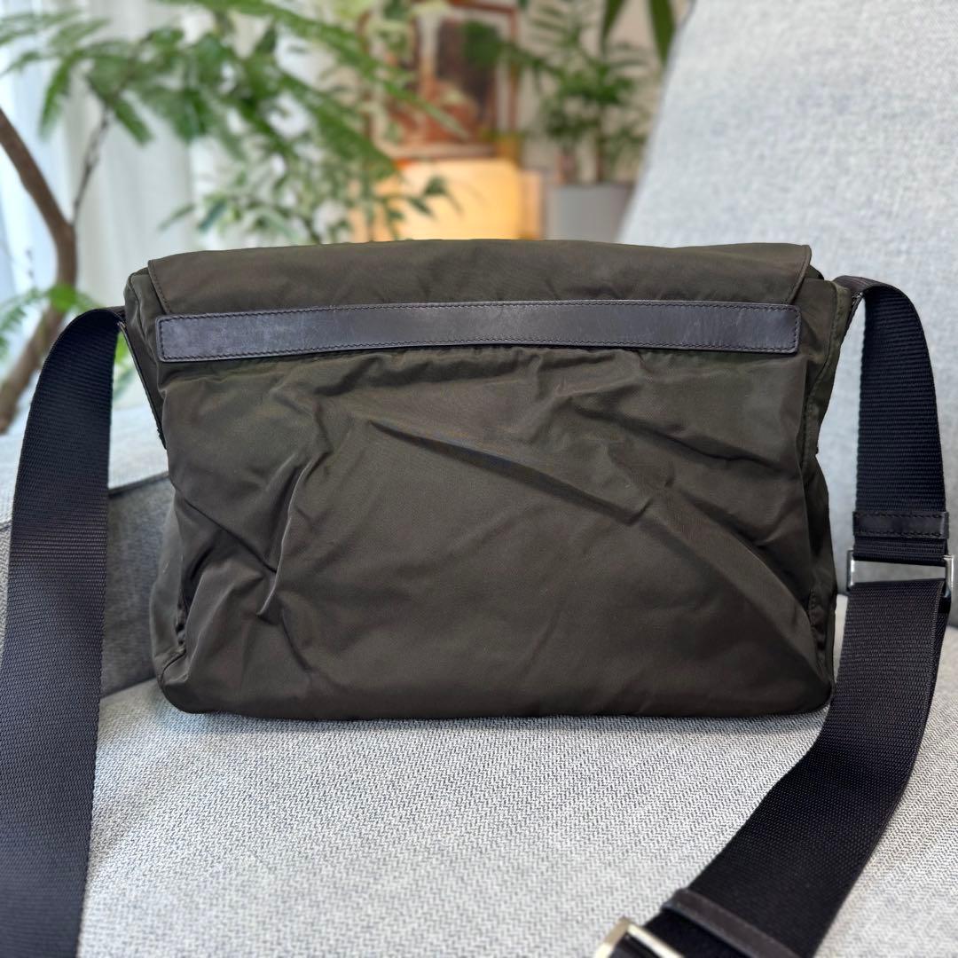 PRADA プラダ テスート ナイロン メッセンジャーバッグ - メルカリ