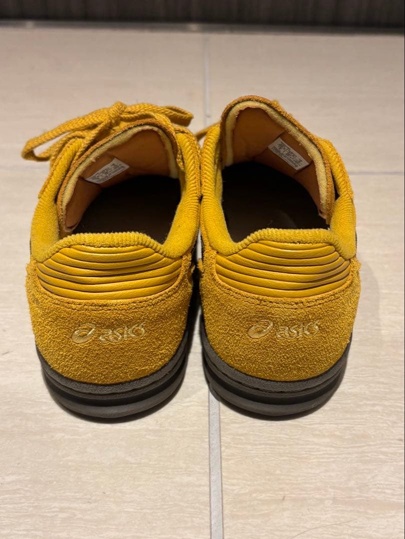 アシックス SKYHAND OG イエロー マスタード スニーカー 23.5 - メルカリ