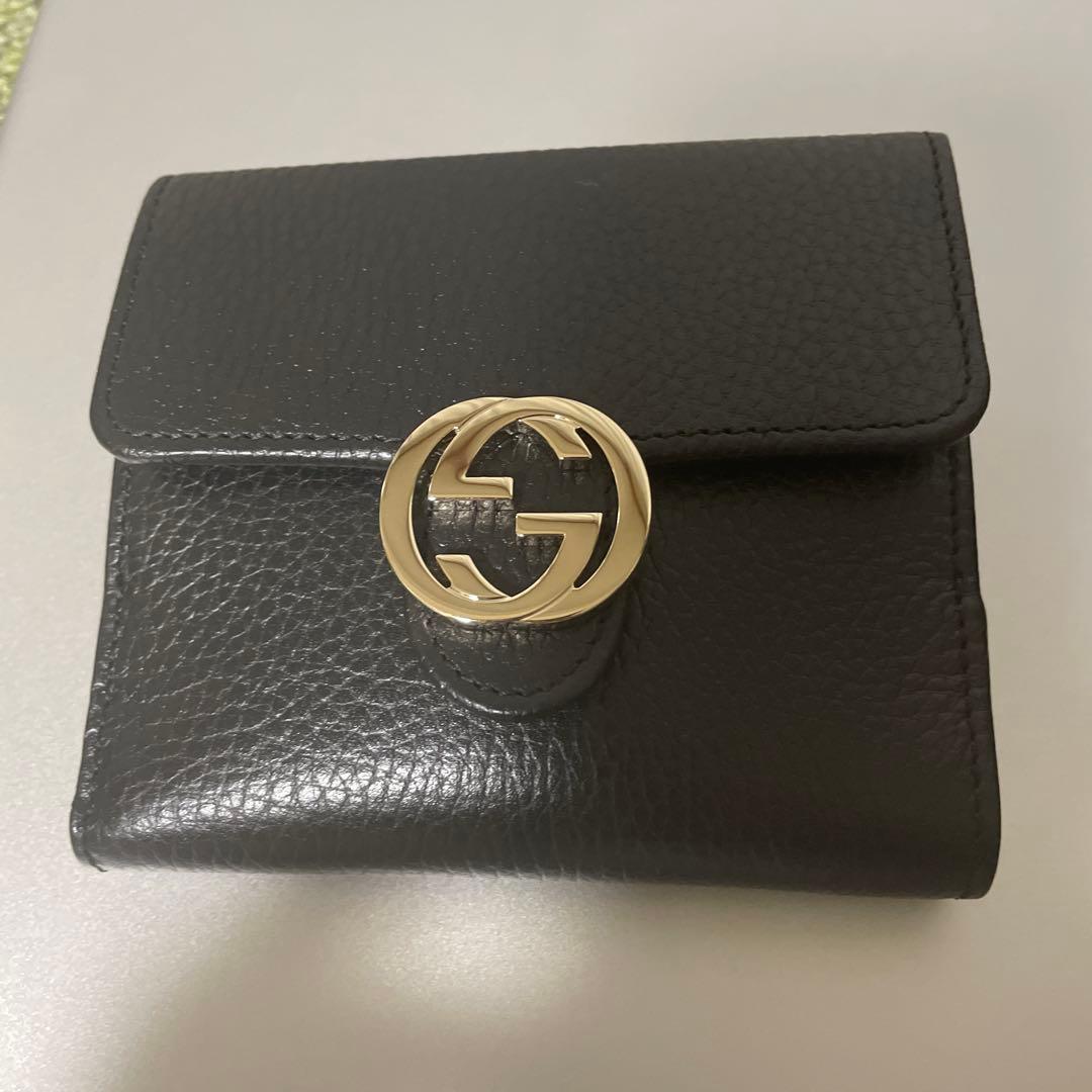 【新品】　グッチ インターロッキングG 二つ折り財布 財布 レディース グッチ 二つ折り財布 レディース GUCCI スクリプト ミニ ウォレット