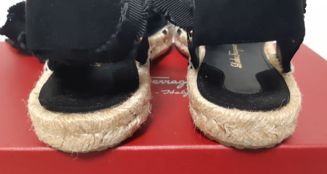 最終値下げ超超美品・サルヴァトーレフェラガモ