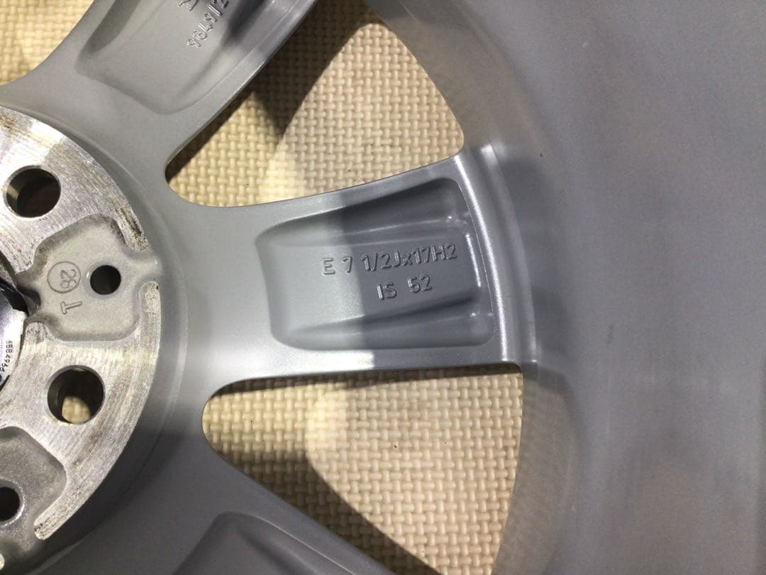 美品 MINI クロスオーバー 純正 17インチ 7.5J +52 送料込み