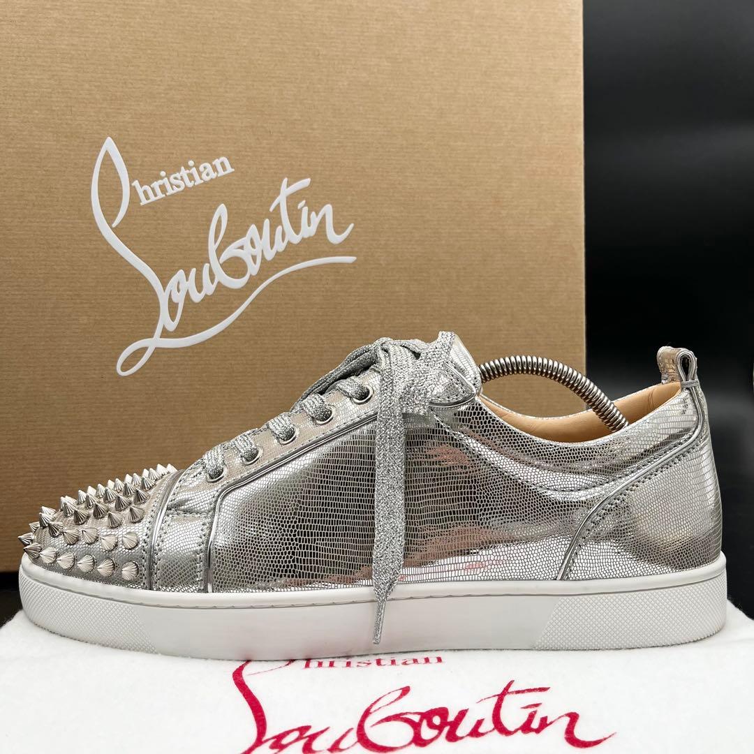 美品✨ クリスチャンルブタン シルバー型押し スパイクスタッズ 27cm相当 Christian Louboutin クリスチャンルブタン ローラーボート スパイク