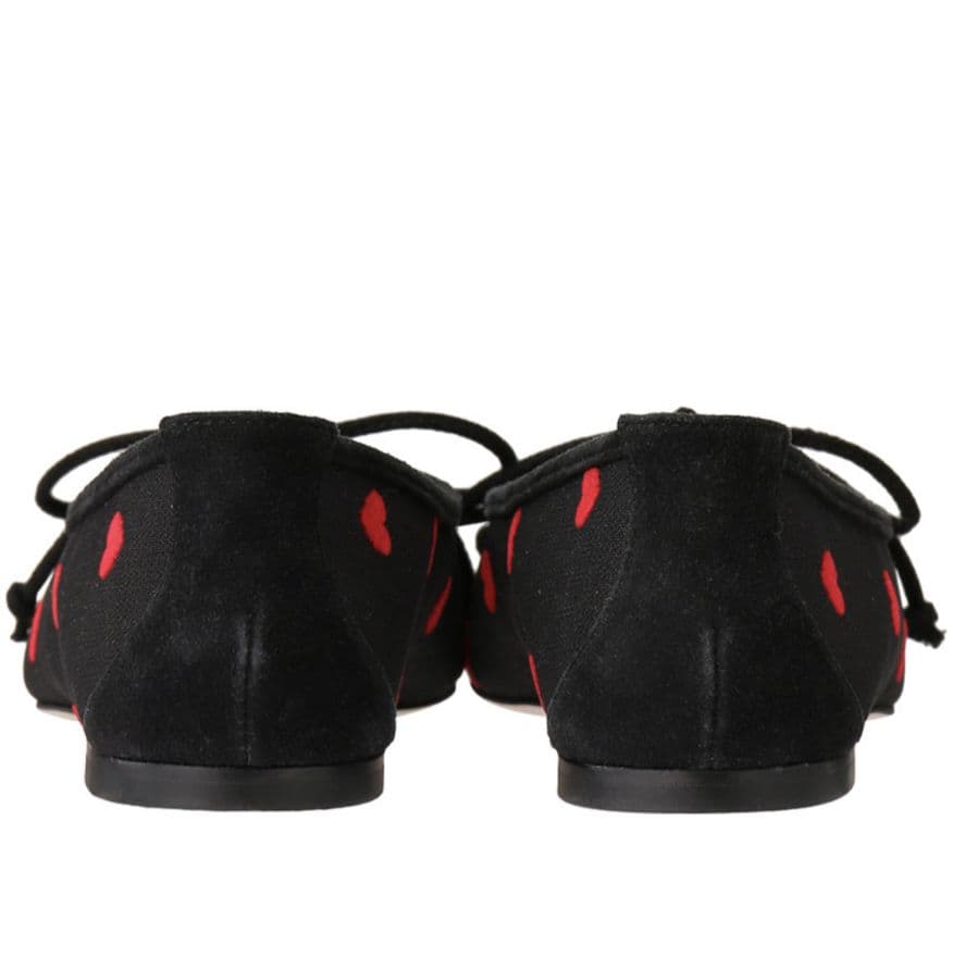 【新品　未使用】 ピッピシック　ハート　完売続出　23.5cm　フラットシューズ