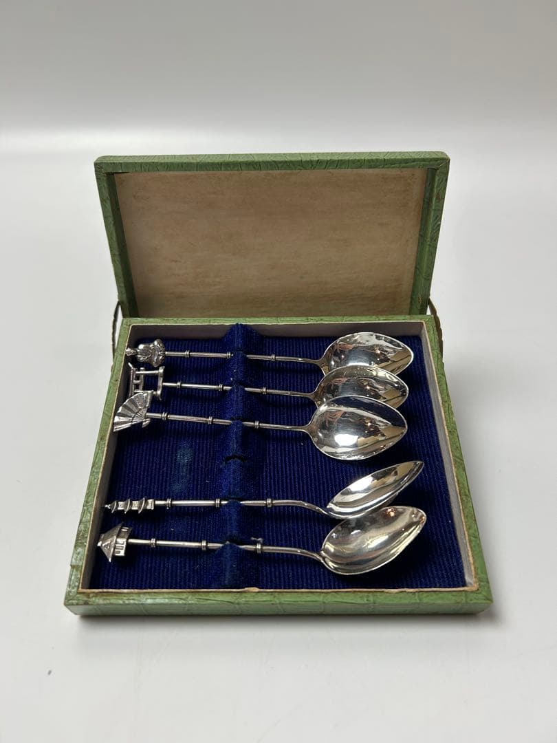 STERLING 950 ヴィンテージ　スプーンセット　5本　シルバー　箱付き Yahoo!オークション - 「シルバースプーン950」の落札相場・落札価格