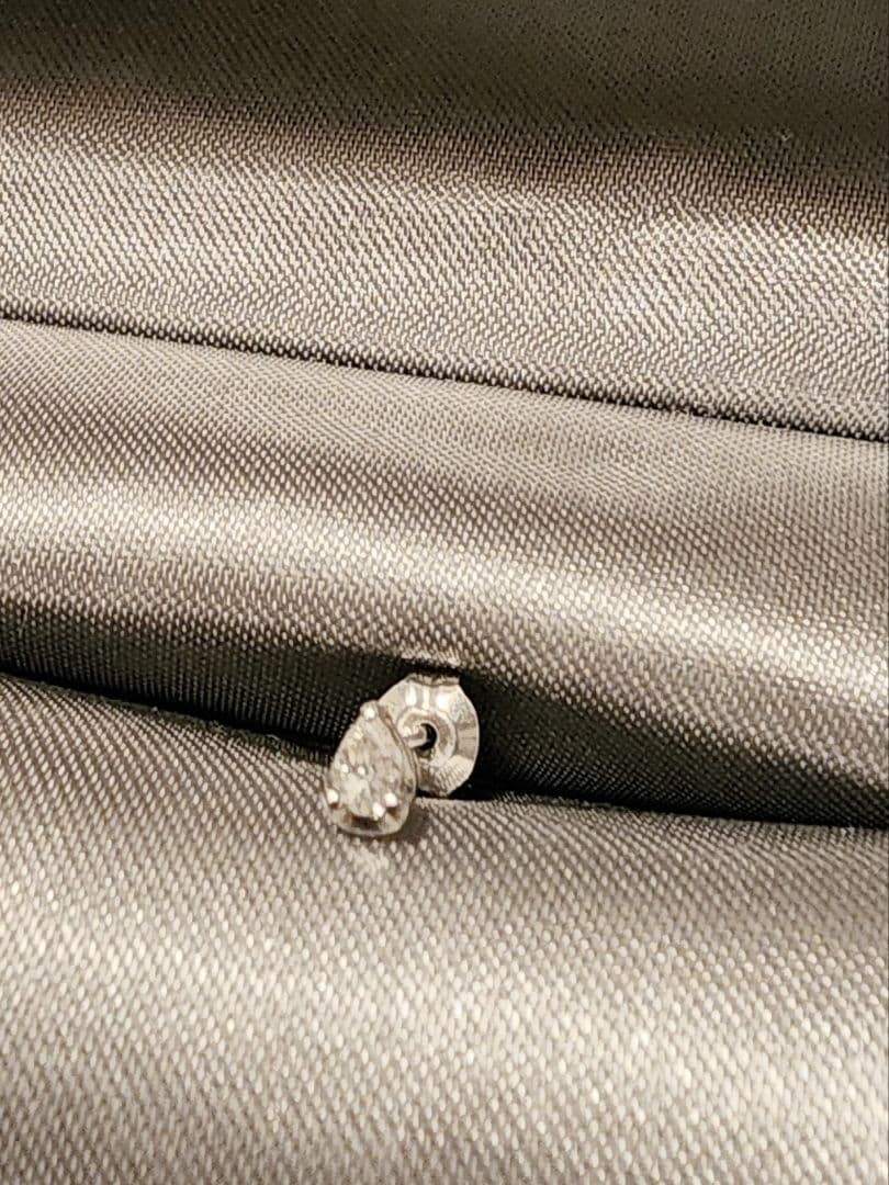 ヴァンドーム青山　プラチナ×ペアシェイプカットダイヤモンドピアス(片耳用) VENDOME AOYAMA（ヴァンドーム青山） ピアス プラチナ ドロップ