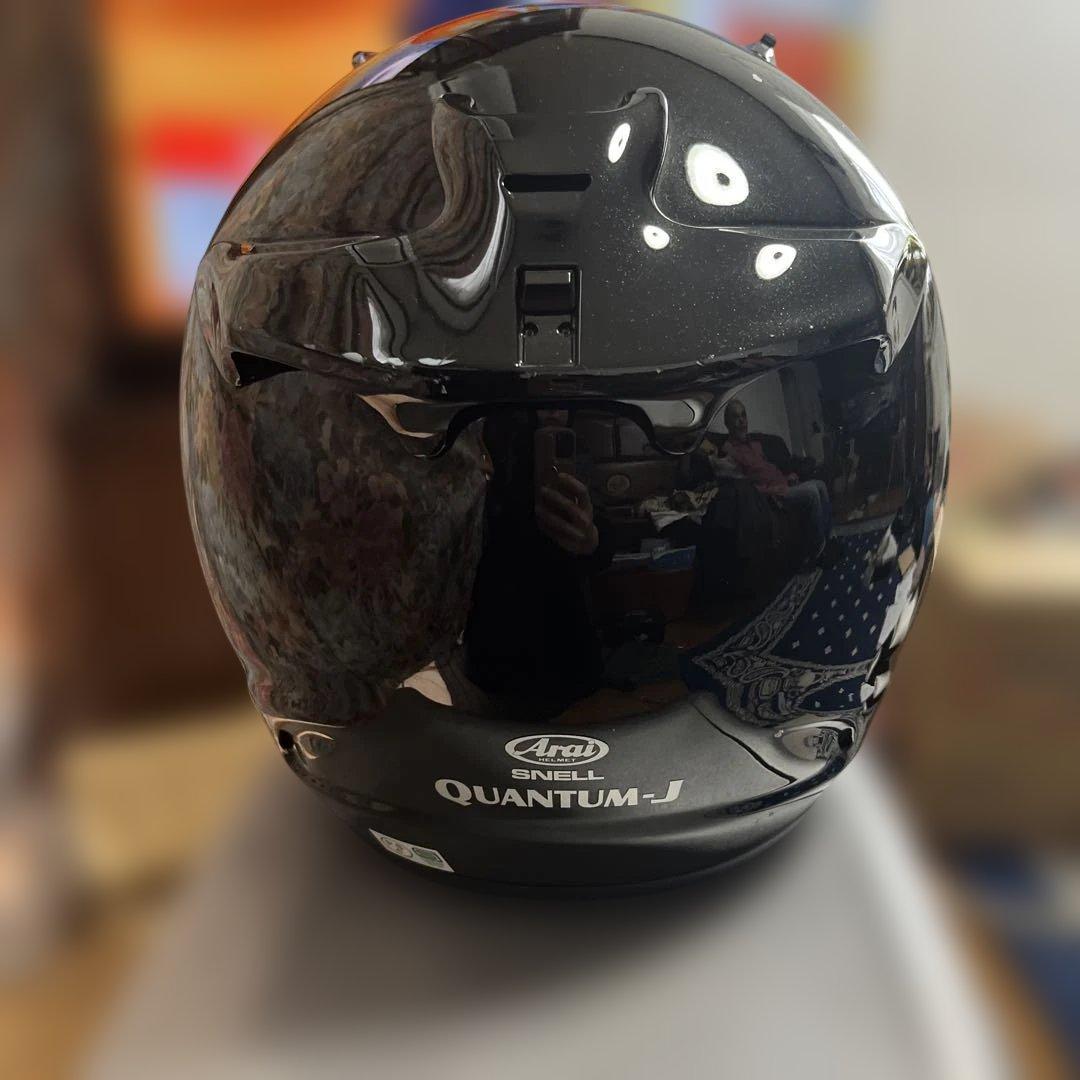Arai QUANTUM-J ブラックフルフェイスヘルメット - メルカリ