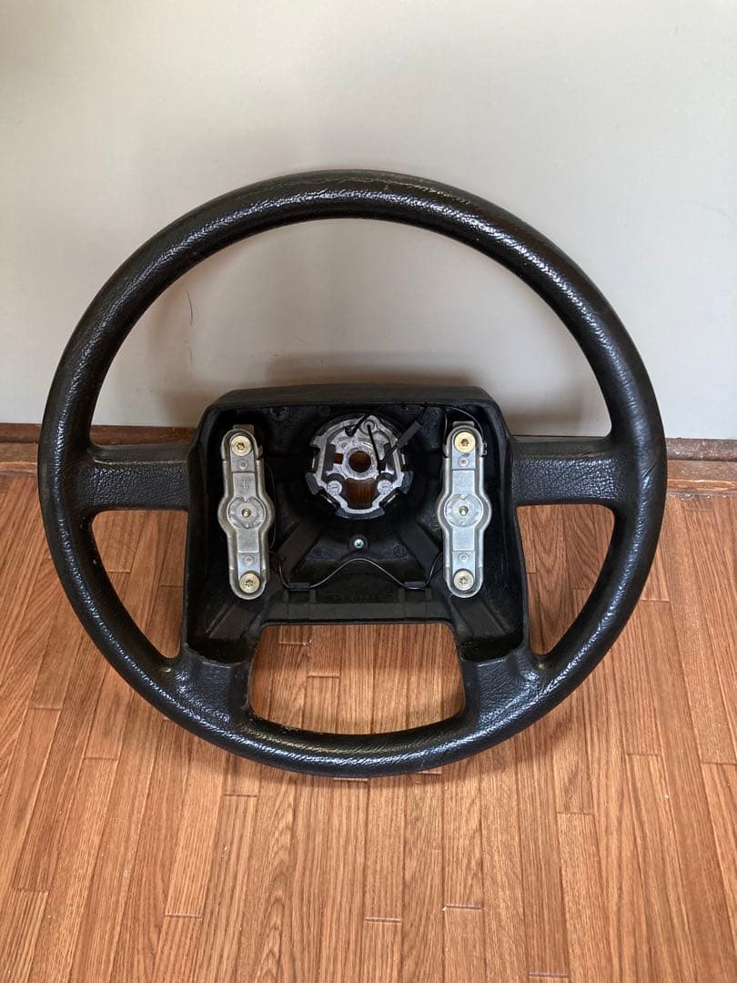 ボルボ 240 純正ステアリング　ハンドル VOLVO Volvo - ボルボ240 ハンドル レザーの通販 by 拳's shop｜ボルボならラクマ