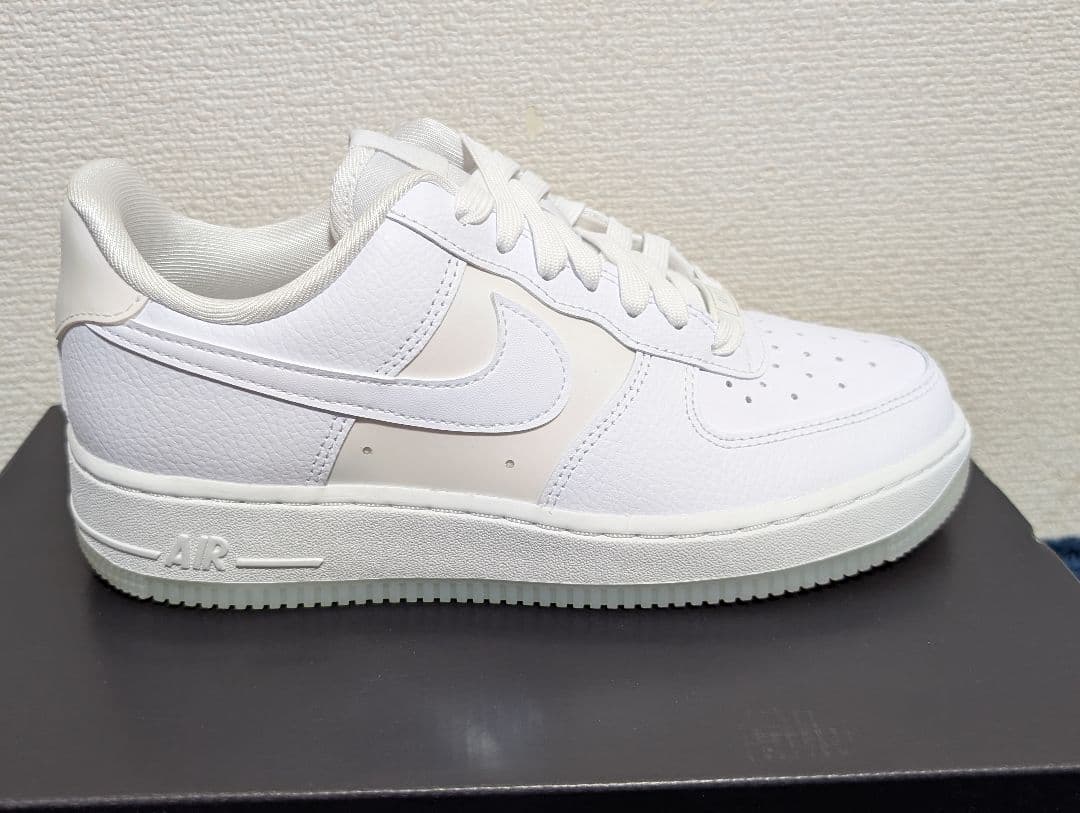 Nike Air Force 1 ホワイト　23.5cm