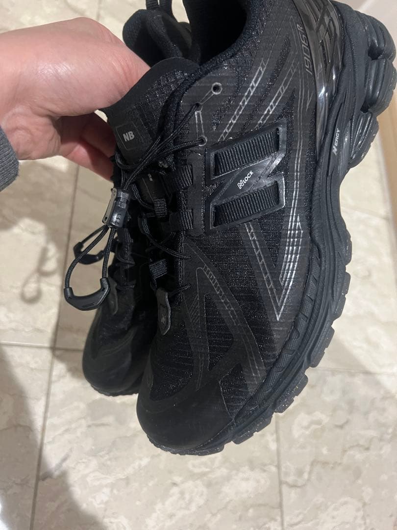 ニューバランス new balance 1906r ブラック　23.5cm