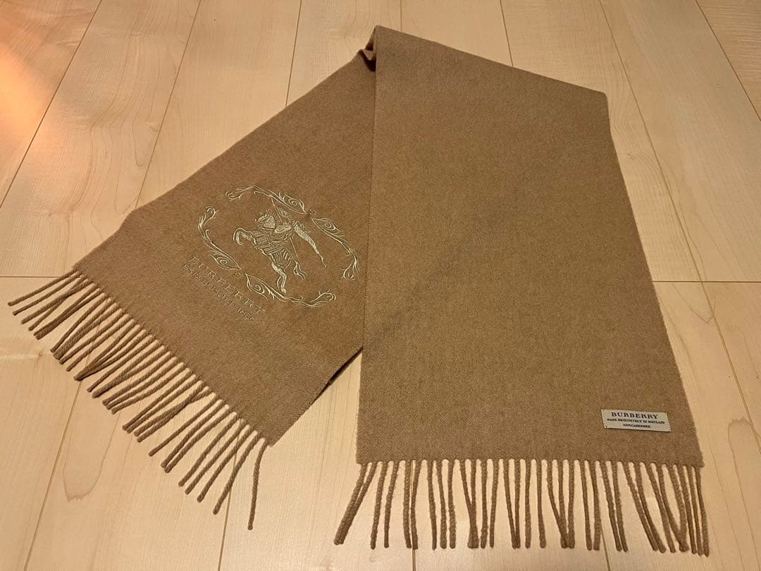 BURBERRY　バーバリー　マフラー　カシミア100％　キャメル　未使用に近い バーバリー BURBERRY マフラー チェック カシミア100％ レディース