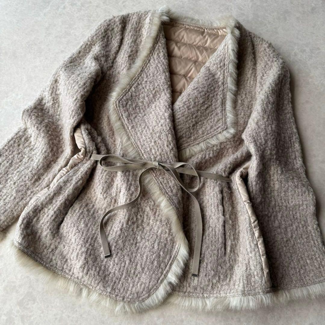 ダーマコレクシン 背中ダウンジャケット？カーディガン ベージュカラー