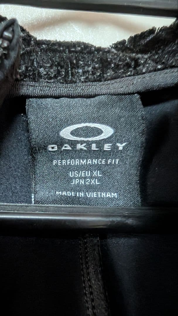 OAKLEY パフォーマンスフィット ジャケット 2XL - メルカリ