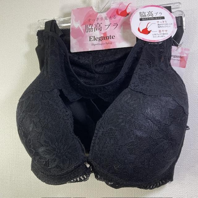 桜～yumi～《５点》【F90/3L】ブラ・ショーツ★51129051