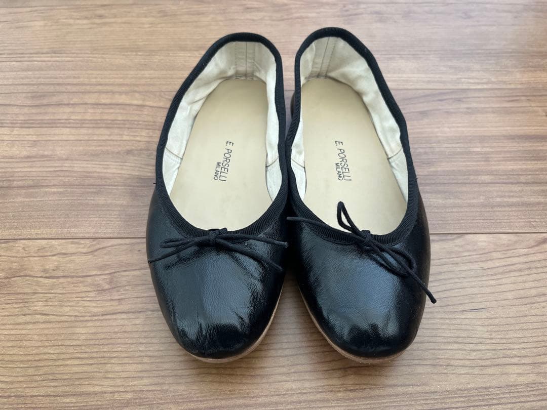 E. Porselli ブラック フラットシューズ porselli ポルセリバレエシューズ BLACK | マドリガル公式通販サイト