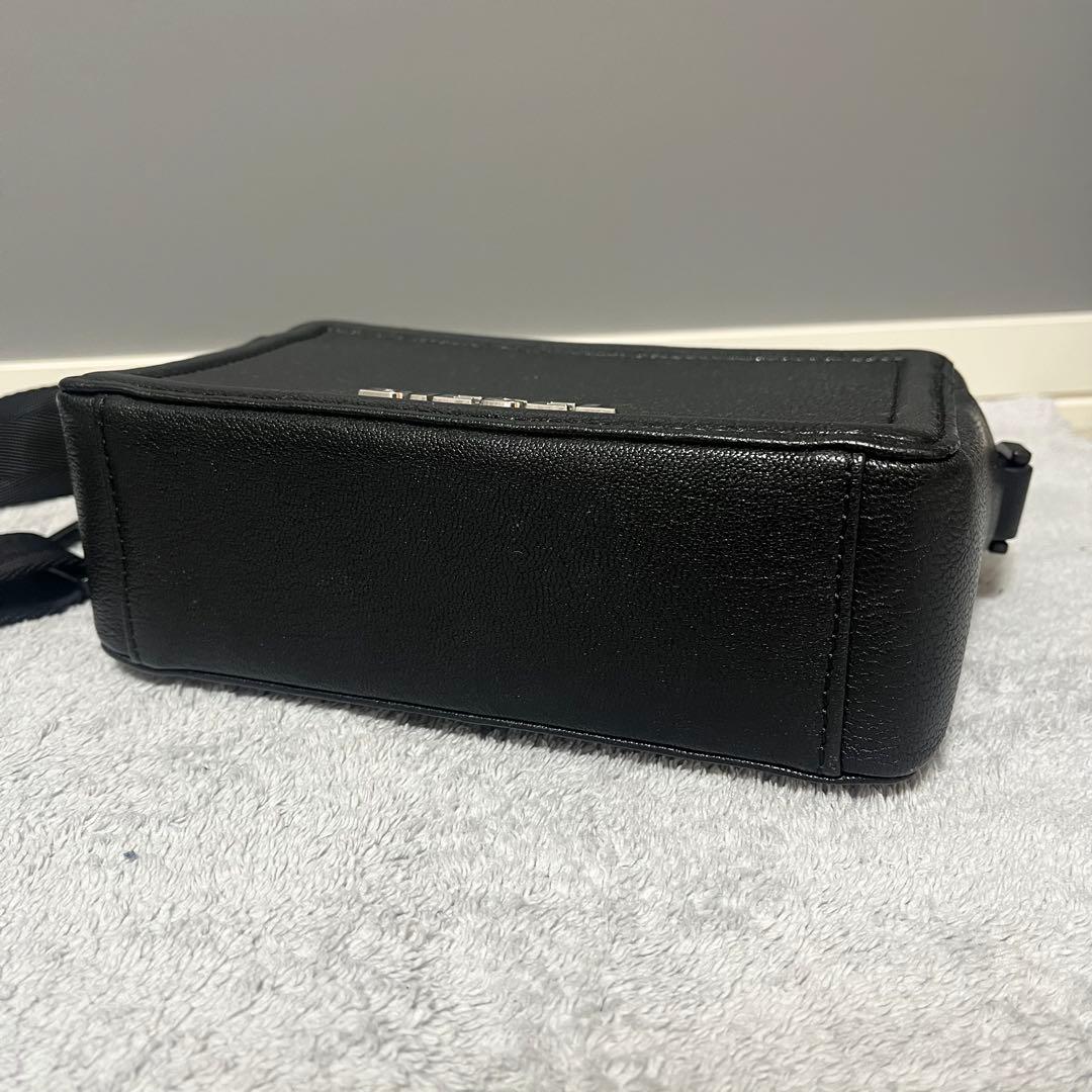 極美品 DIESEL レザー ミニクロスボディ ショルダーバッグ - メルカリ