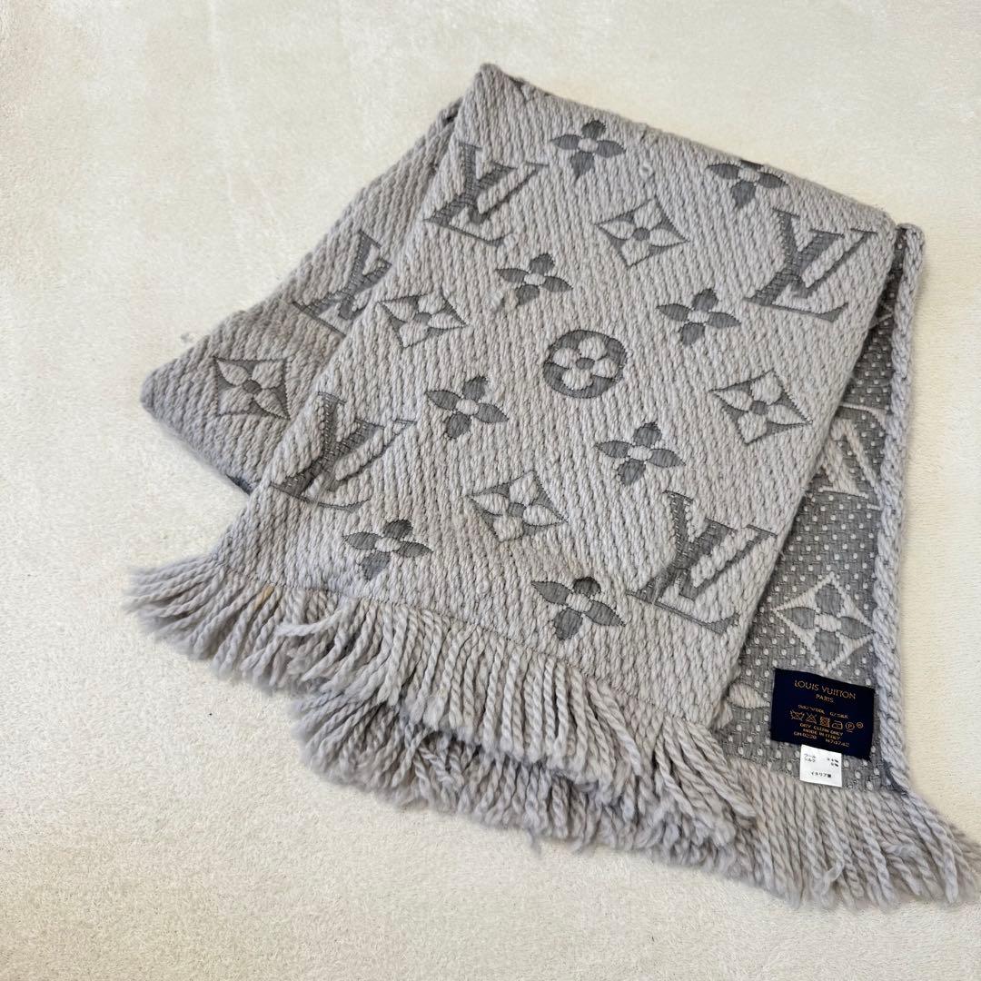 LOUIS VUITTON マフラー　モノグラム　厚手　グレー　ウール　シルク 中古・古着通販】LOUIS VUITTON (ルイ ヴィトン) ウールマフラー