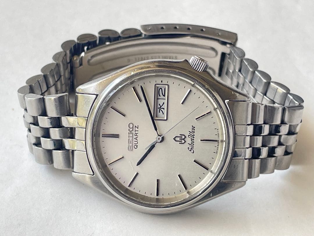 SEIKO SILVER WAVE 8229-7030 SUWAヴィンテージ - メルカリ