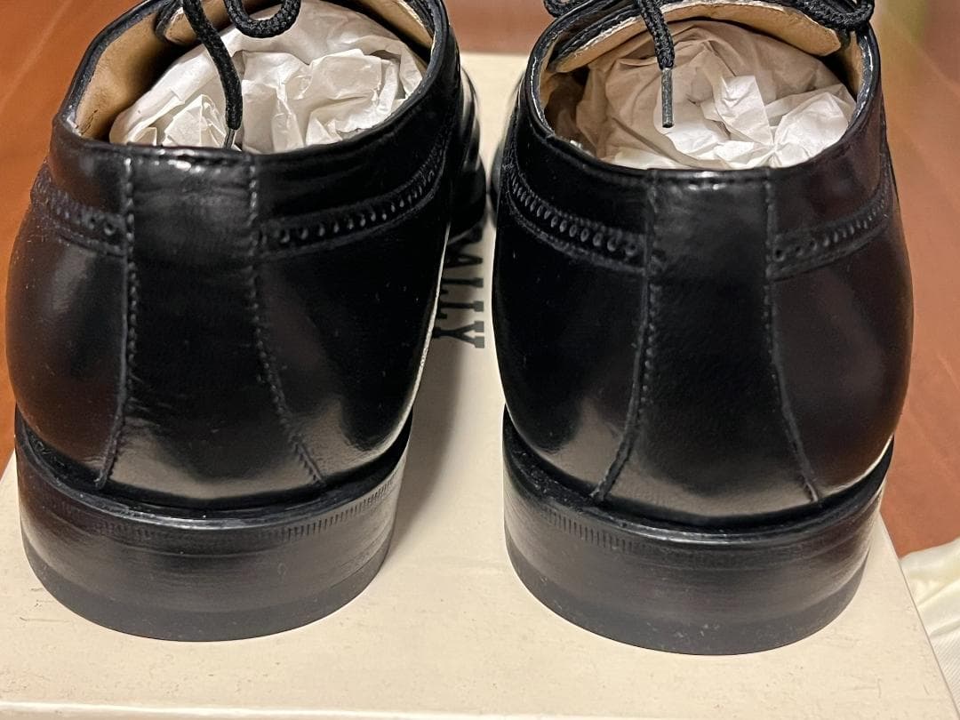 未使用バリー BALLY ストレートチップ　黒　7.5EEE