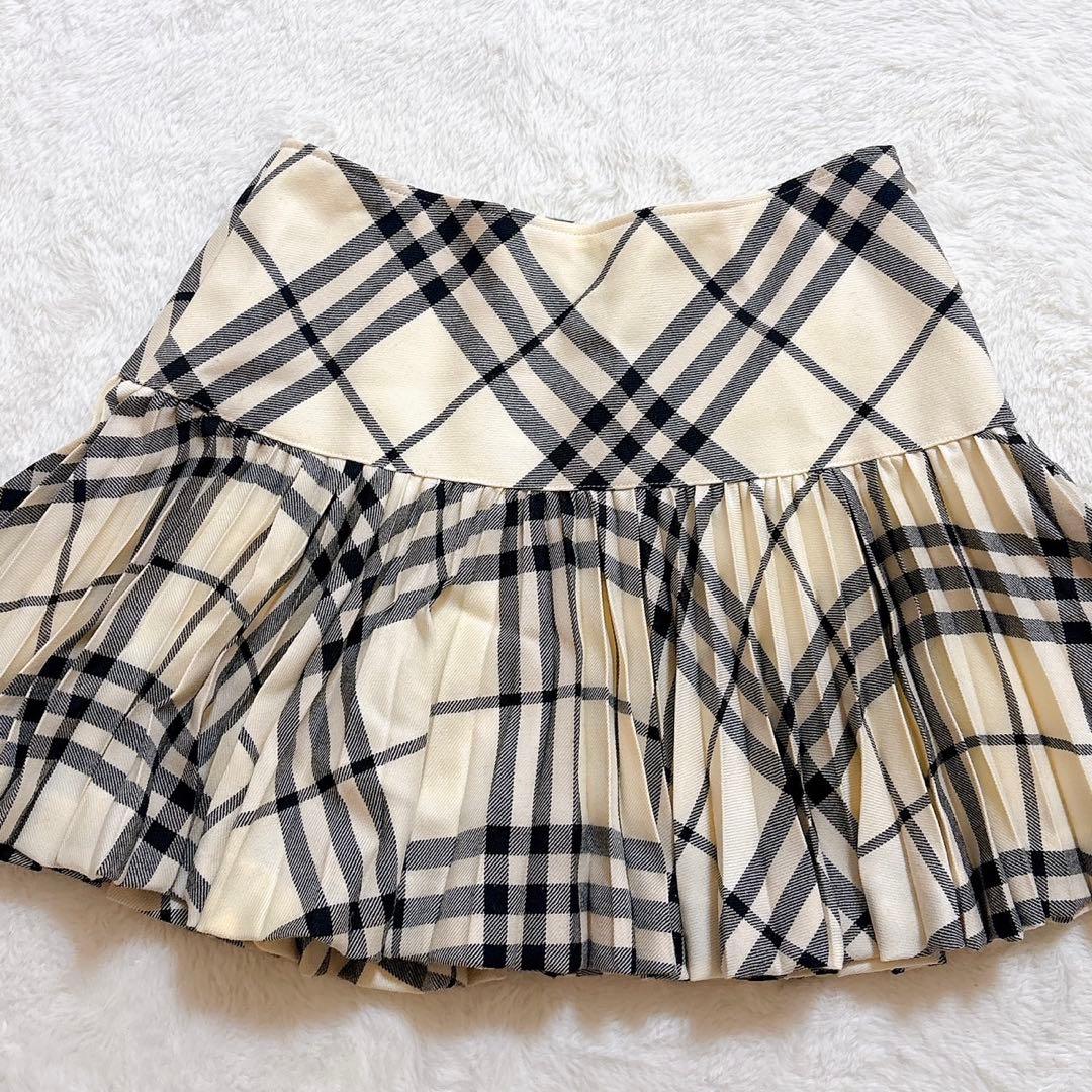 美品]バーバリーブルーレーベル ノバチェック柄 ミニスカート プリーツ