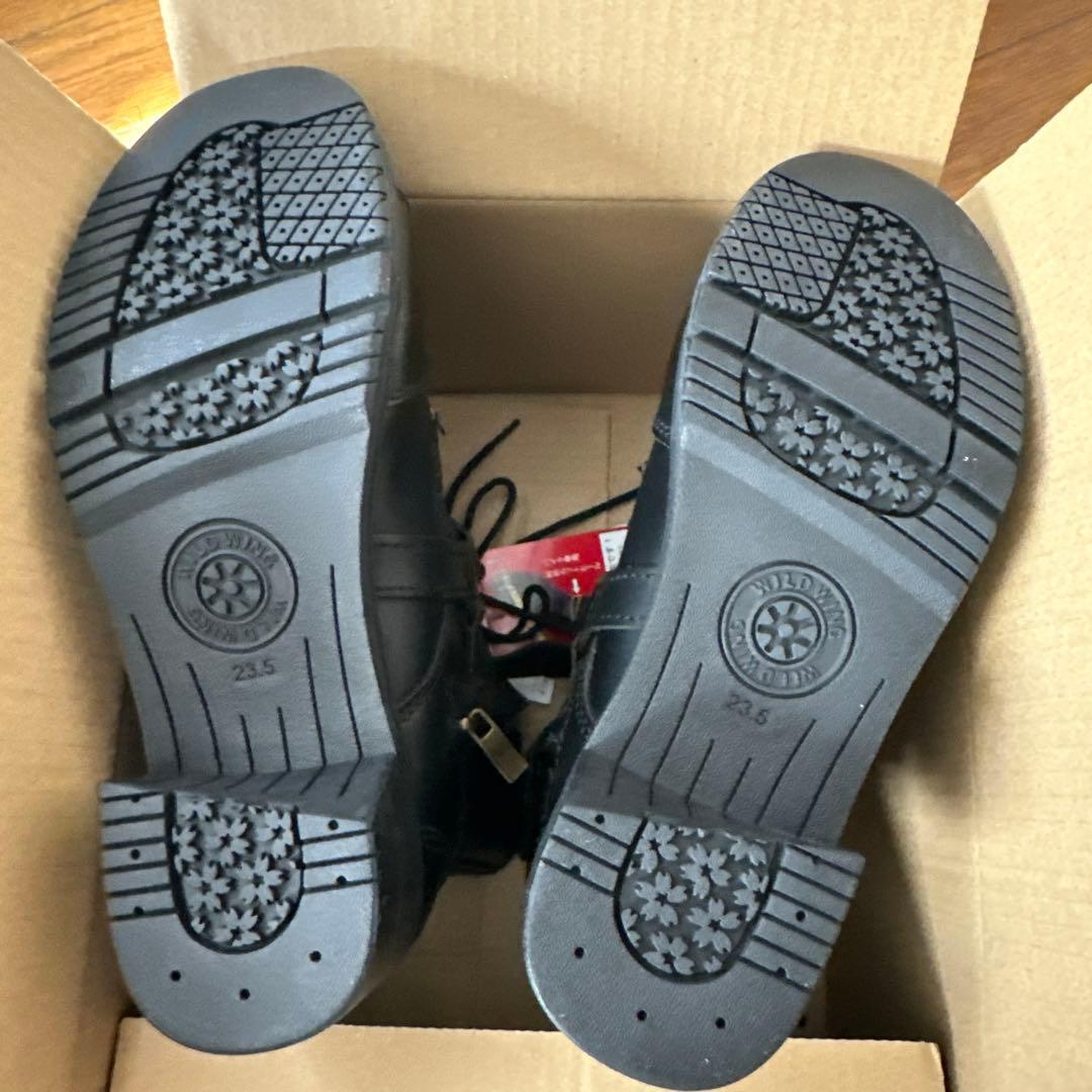 新品未使用　wildwing ライディングブーツ　23.5cm