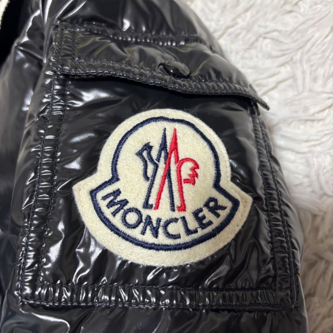 モンクレール ダウンジャケット BADIAシャイニー デカワッペン