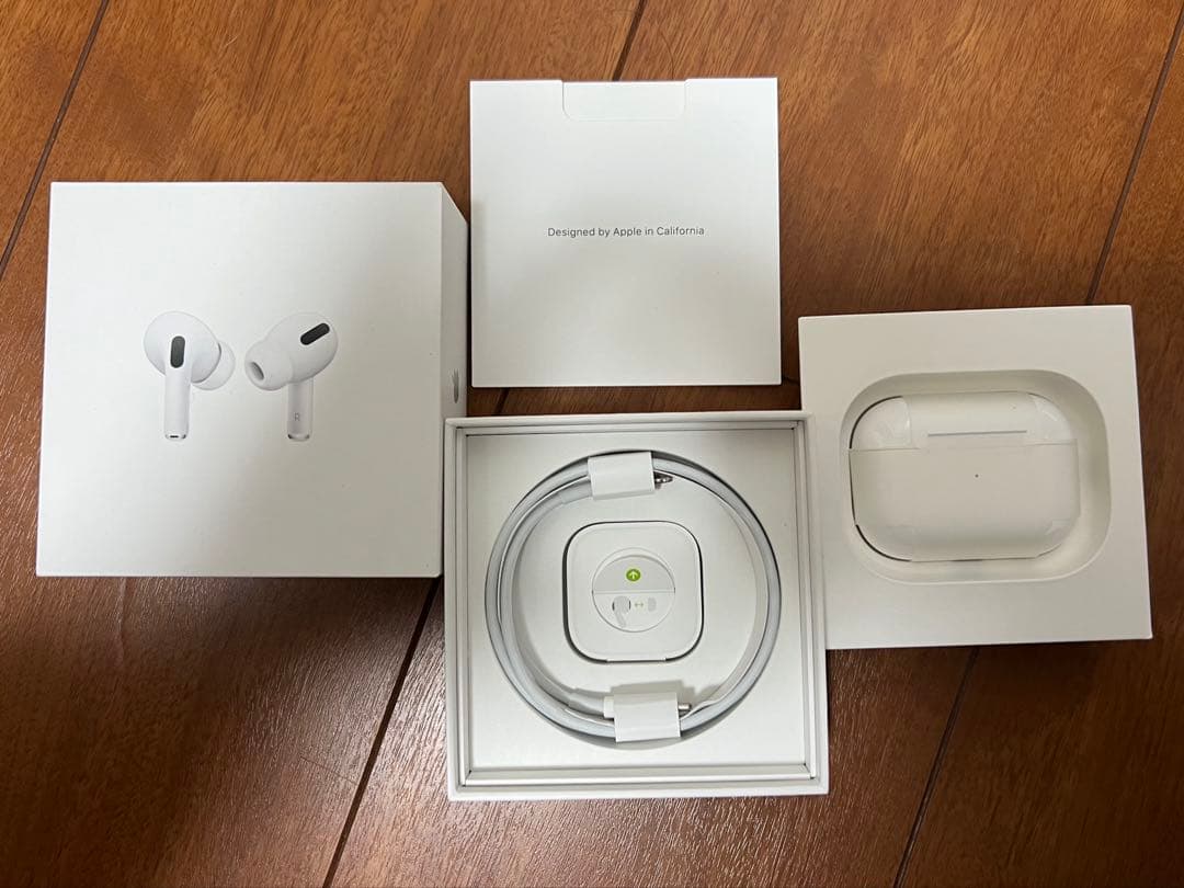 Apple AirPods Pro2 本体　ワイヤレス充電ケース MagSafe充電ケース（Lightning）付きAirPods Pro 2 [整備済製品