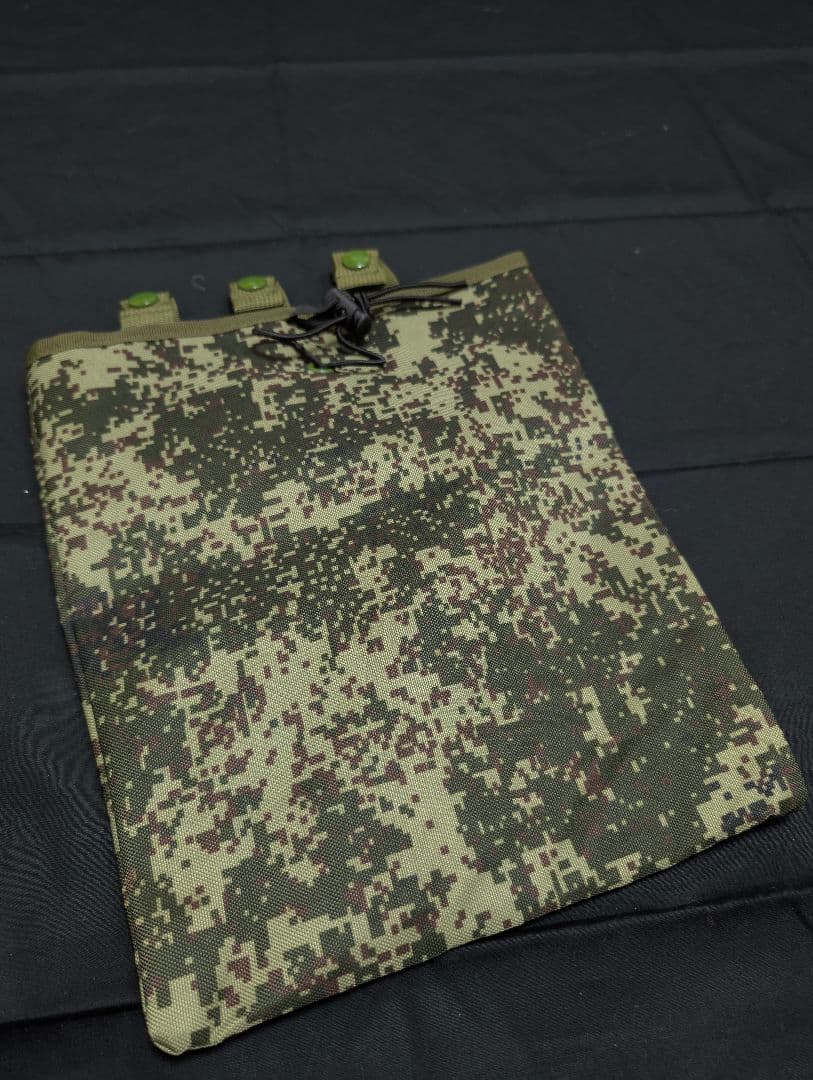 限界ボーナスセール！ SMERSH チェストリグ デジタルフローラ レプリカ