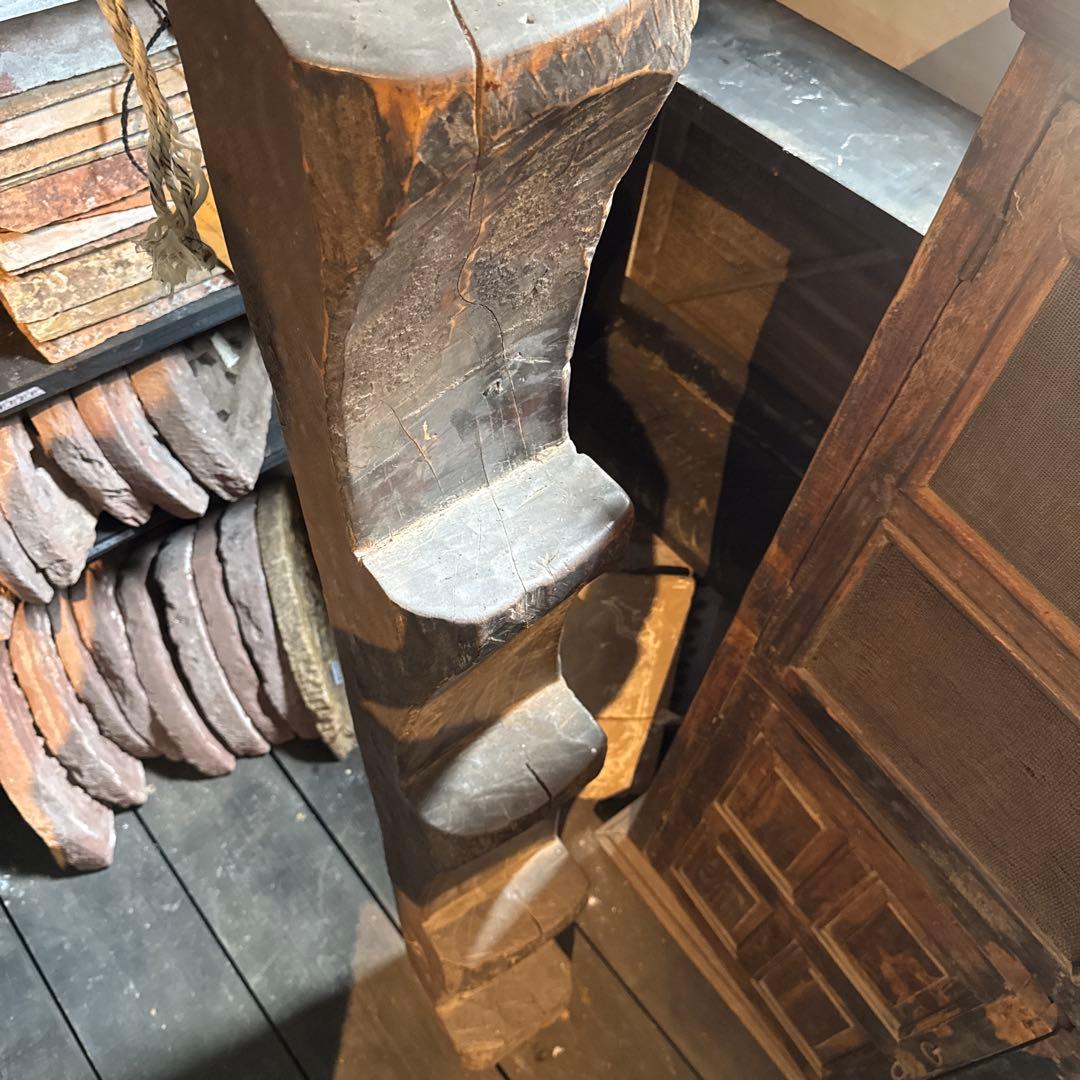 アフリカ 部族 屋敷 ハシゴ D