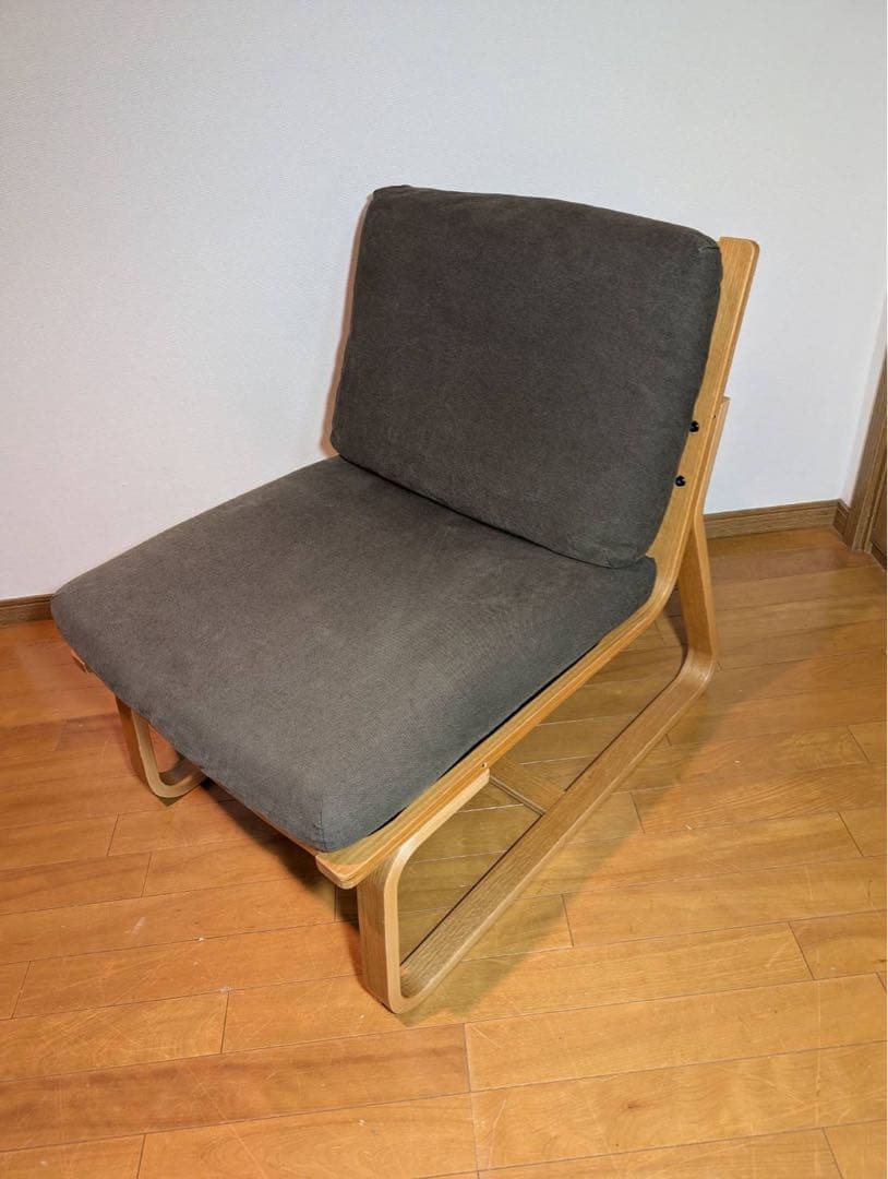 ■送料込■無印 リビングでもダイニングでもつかえるソファチェア 椅子 イス リビングでもダイニングでもつかえるソファチェア・オーク材 商品