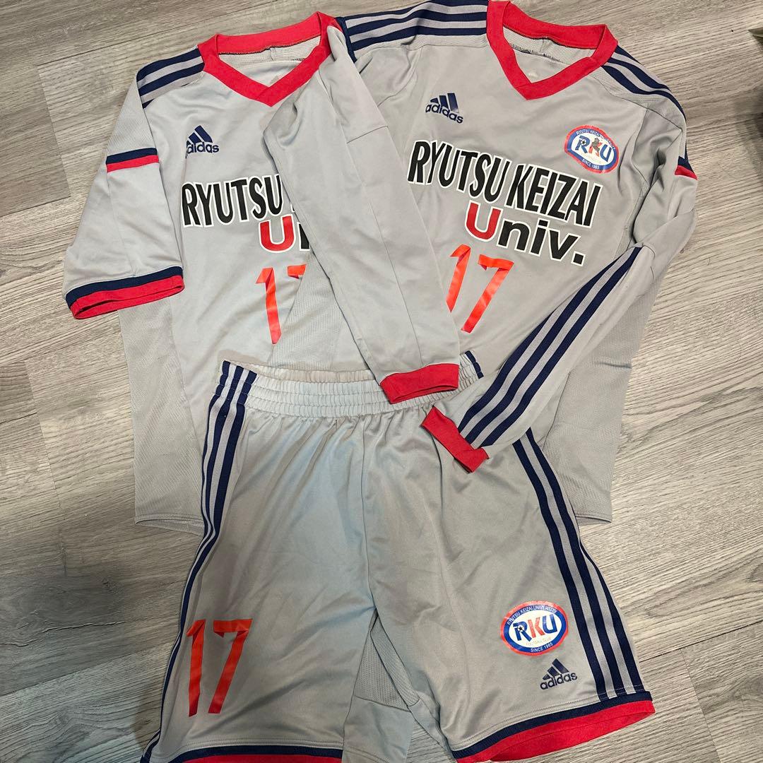 流通経済大学　サッカー部練習着　ユニフォーム Jリーグ選手やプロ野球選手など多数輩出する流通経済大学、スポーツ