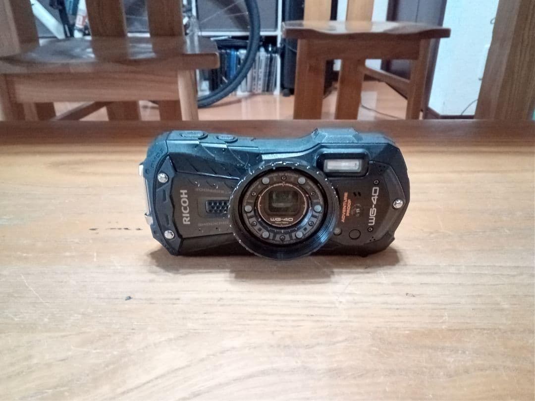 RICOH 防水デジタルカメラ WG-40 ブラック 【動作確認済】 - メルカリ